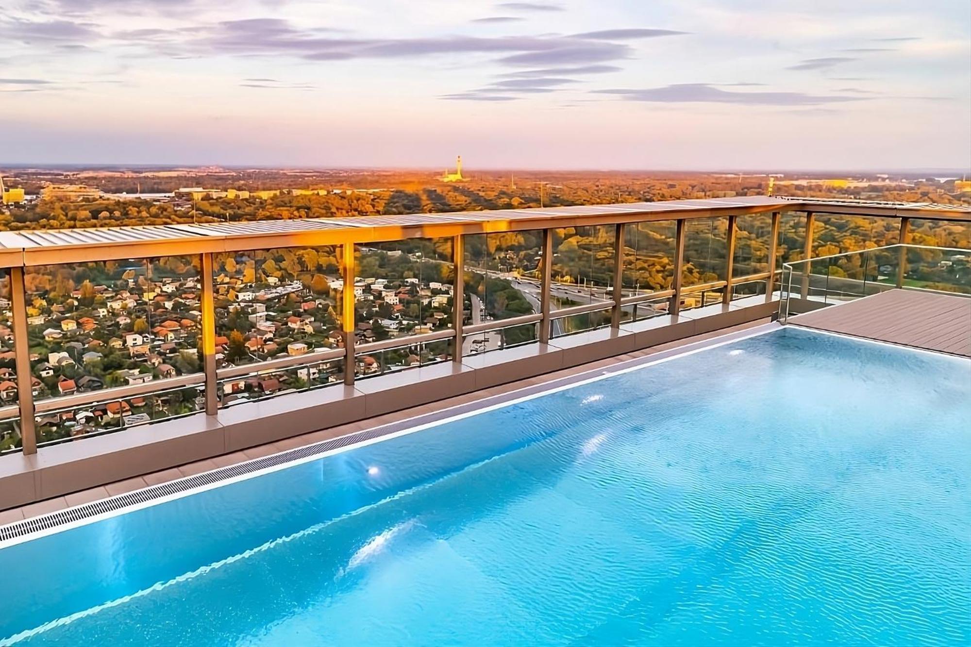 Luxury Penthouse I Rooftop Pool I Self Check-In ウィーン エクステリア 写真